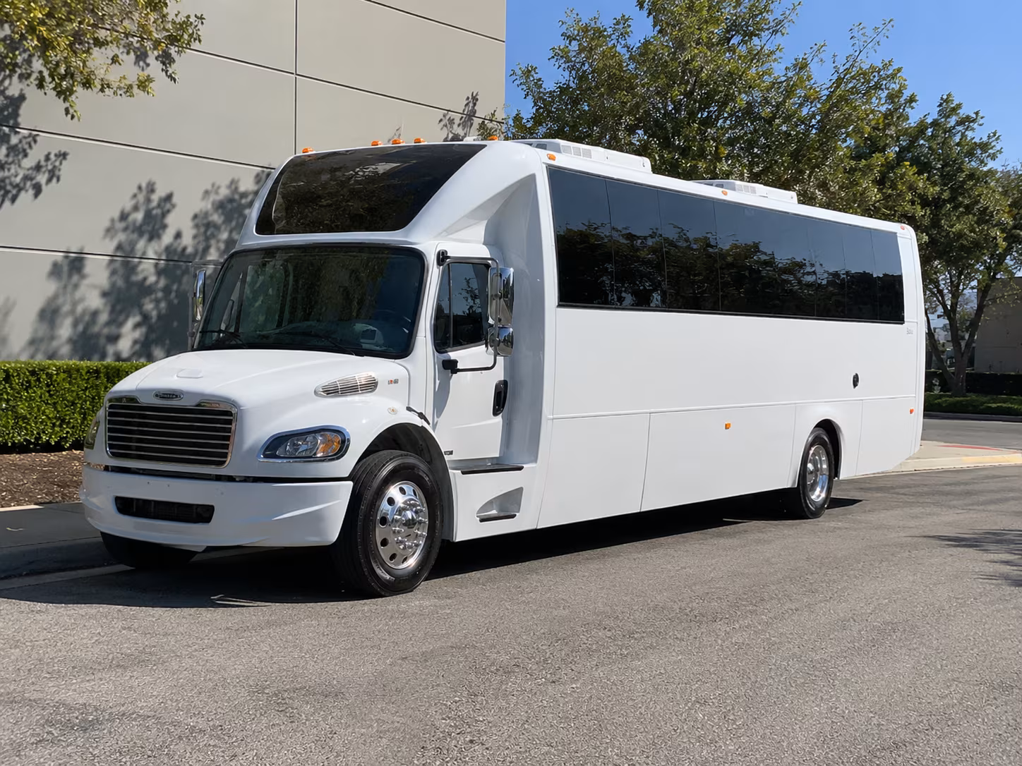 columbia bus rentals
