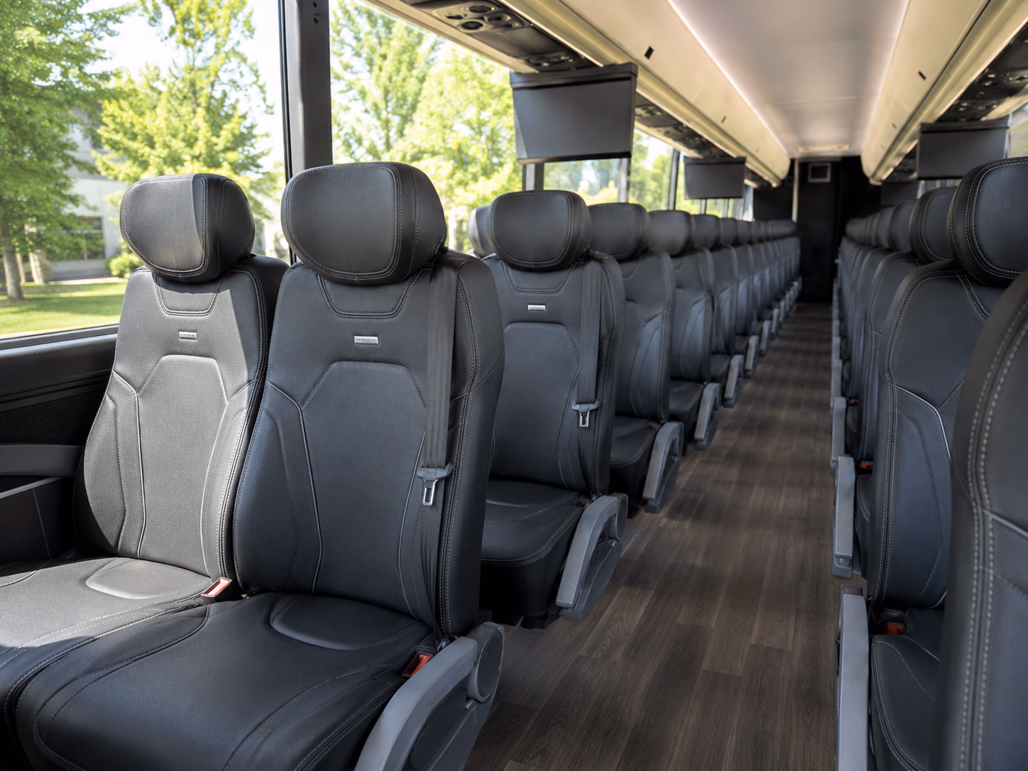 columbia charter buses for columbia students and chaperones
