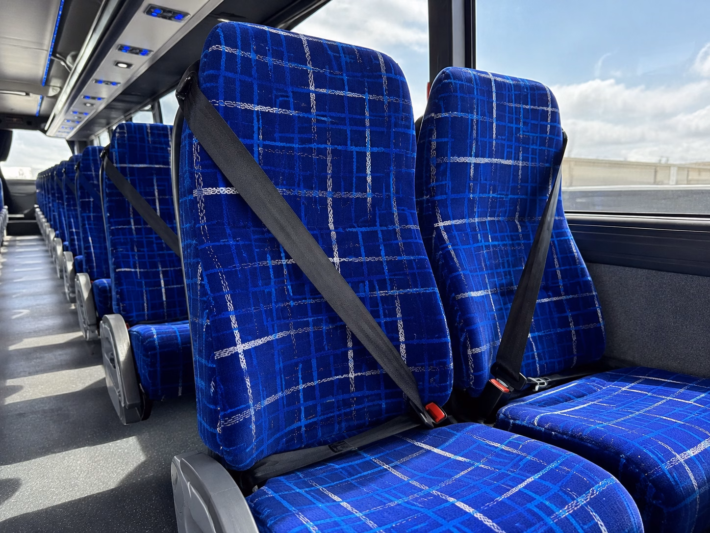columbia keep your columbia winery tour on schedule with a charter bus rental