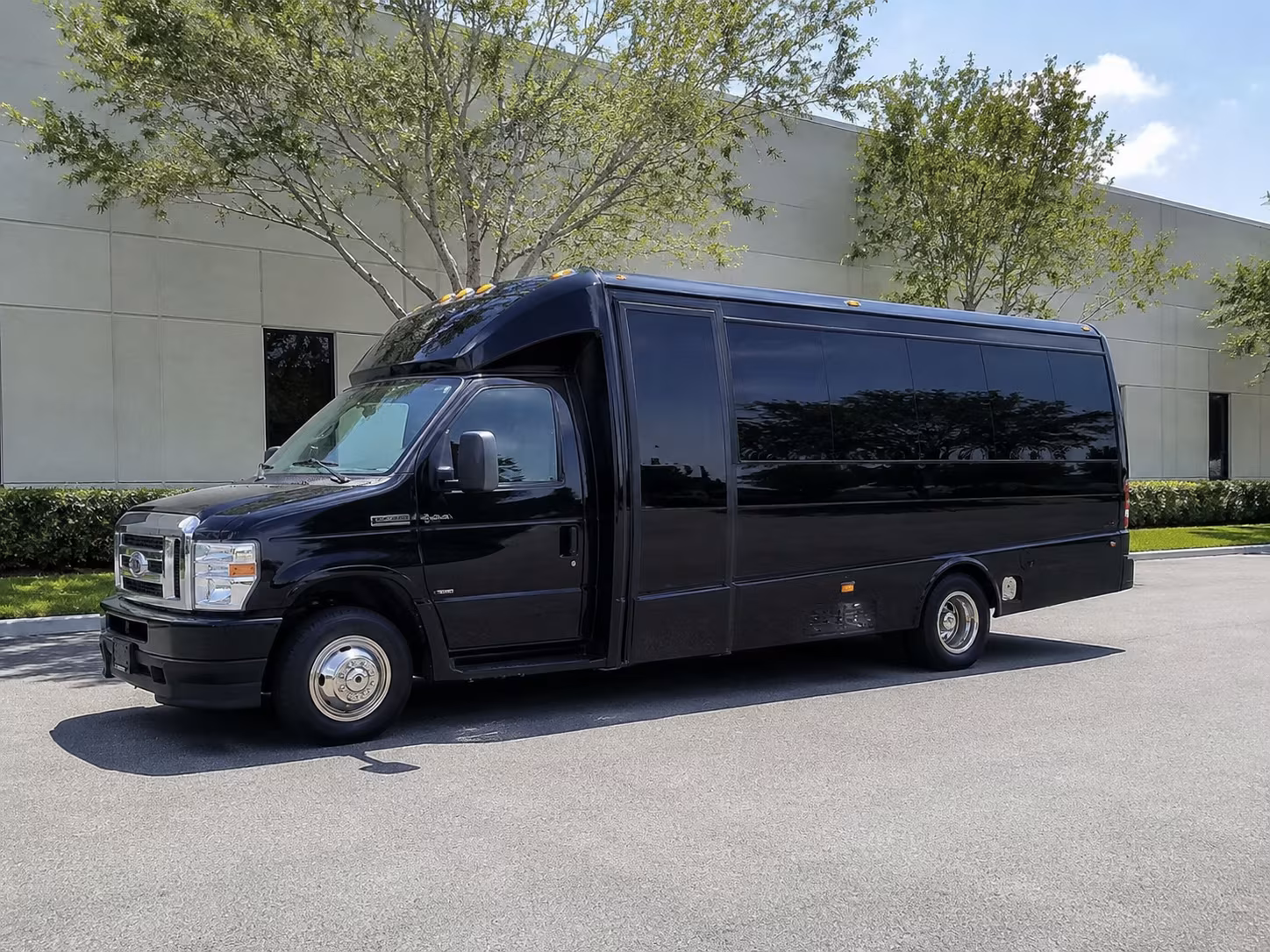 goosecreekcharterbuscompany com can help you find the right prom bus for your group size