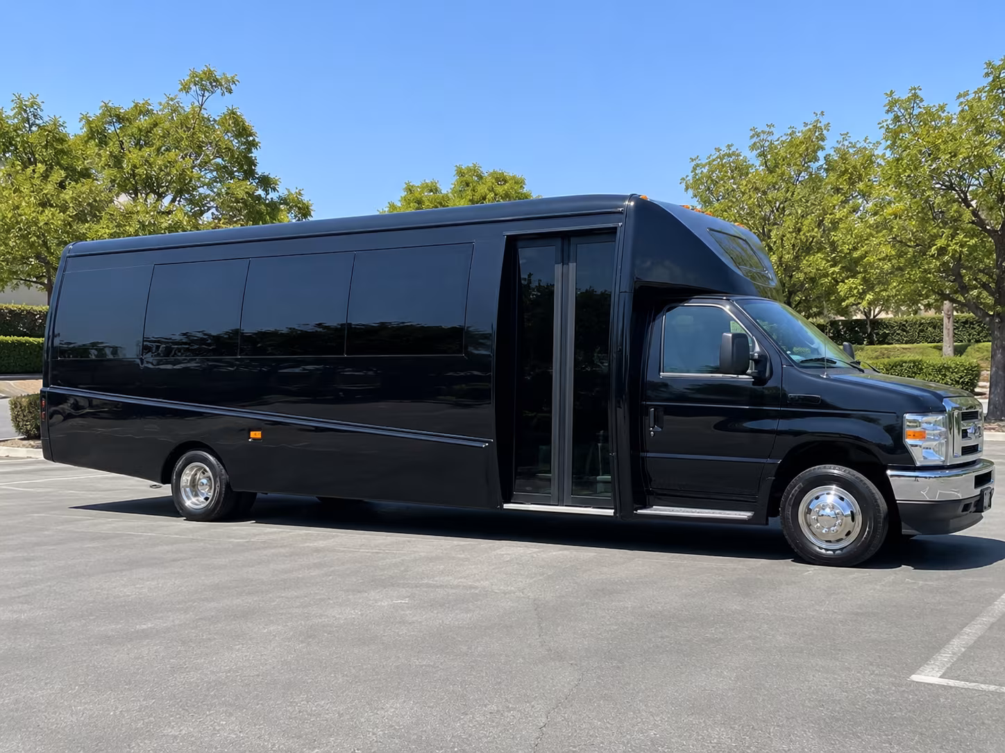 mount pleasant overnight and multi day charter buses from mount pleasant