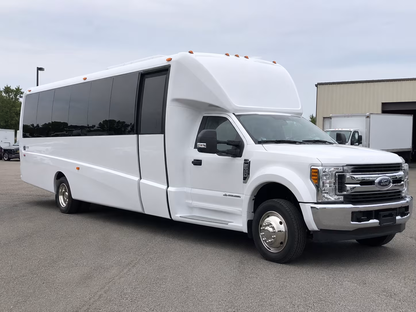 summerville government military charter bus services
